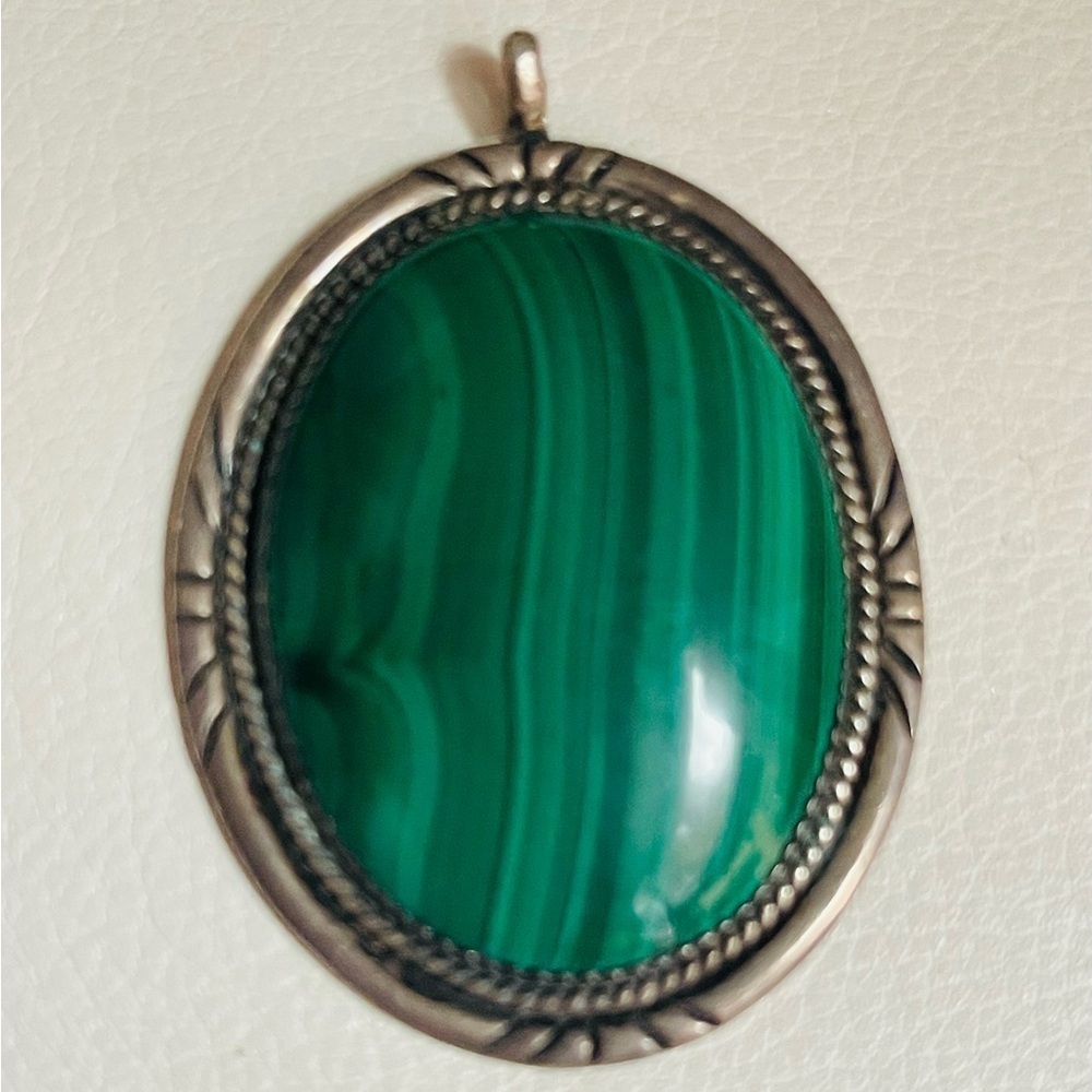VTG Native American Navajo  Southwest Sterling Silver  Malachite Pendant 29 g